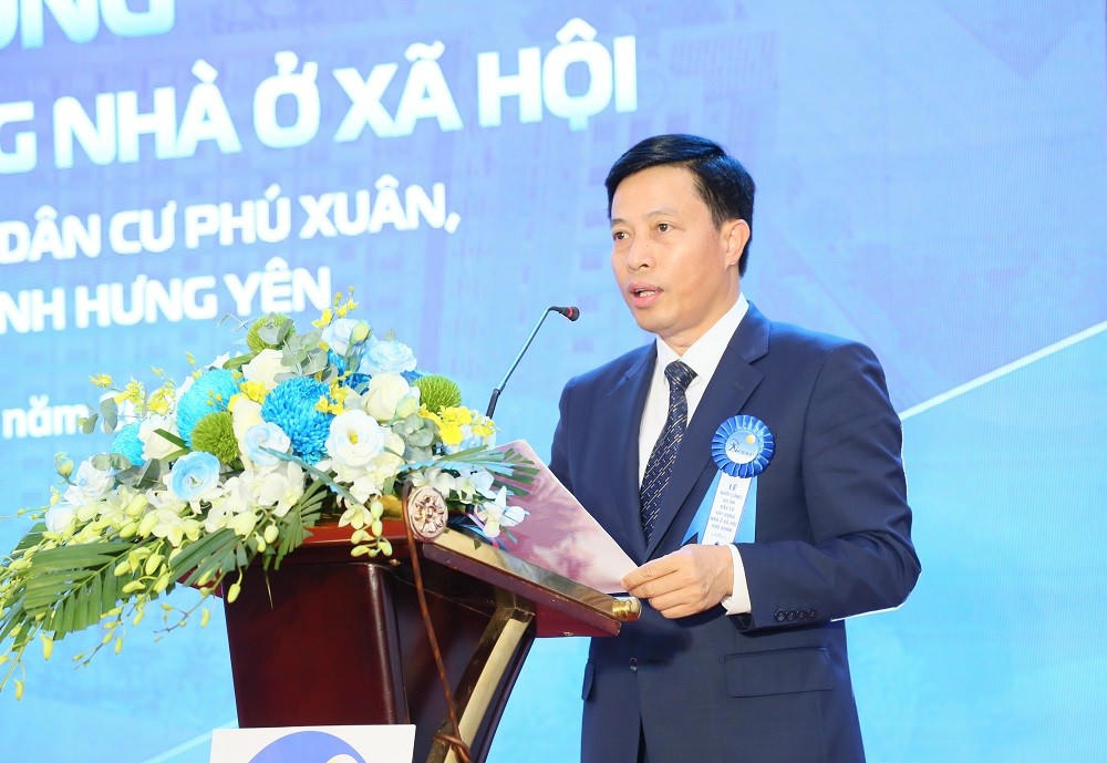  Phó Chủ tịch UBND tỉnh Hưng Yên&nbsp; Lại Văn Hoàn phát biểu taị lễ khởi công.