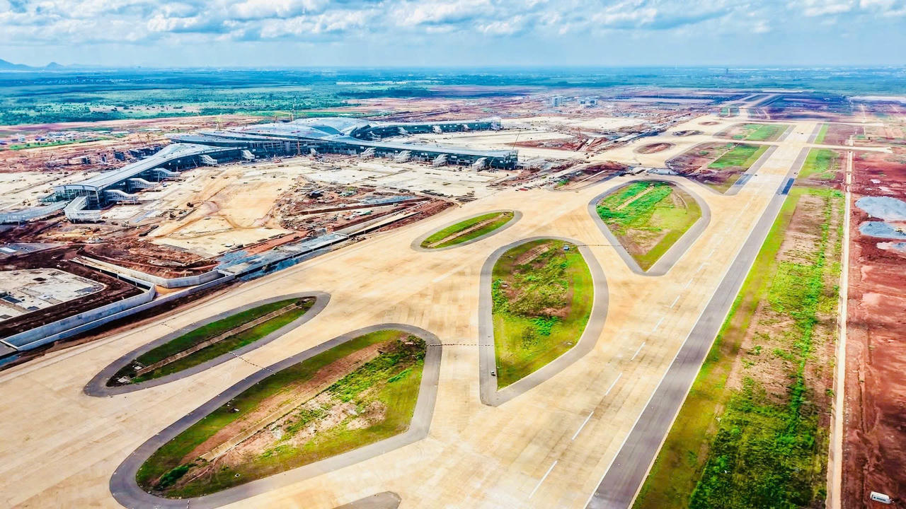 Đường cất hạ cánh tại sân bay Long Thành.