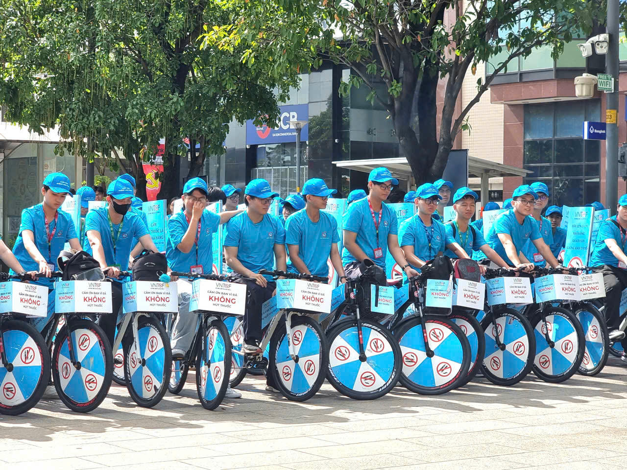 Chung tay xây dựng môi trường không khói thuốc - Vì một Việt Nam khỏe mạnh và văn minh