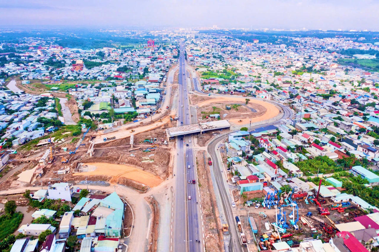 Đồng Nai quyết tâm thông xe cao tốc Biên Hòa - Vũng Tàu vào ngày 19/12