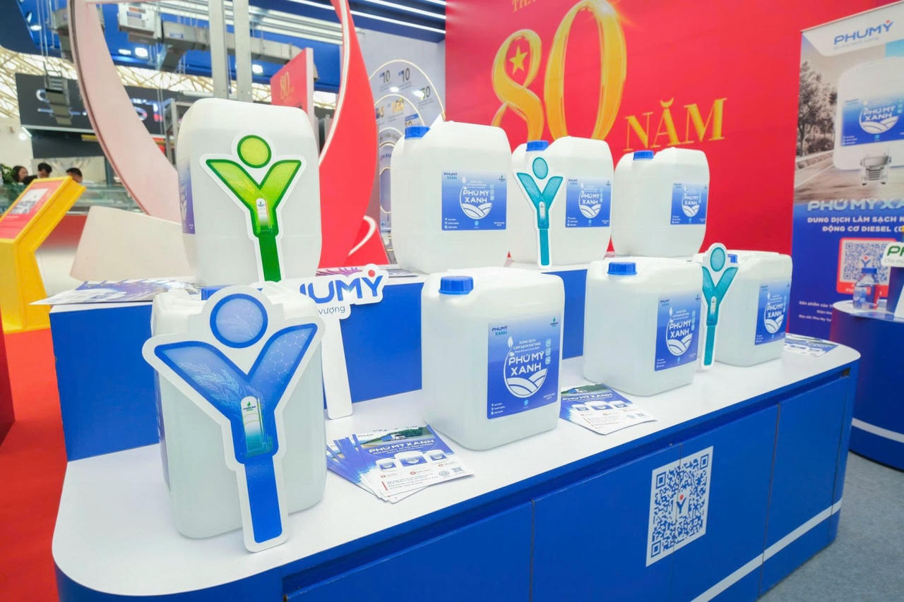 Sản phẩm Phú Mỹ Xanh giúp giảm tới 90% lượng khí thải NOx độc hại từ phương tiện, đáp ứng tiêu chuẩn khí thải Euro 5 Euro 6.