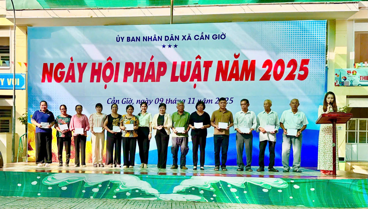 Xã Cần Giờ (Thành phố Hồ Chí Minh): Sôi nổi hưởng ứng Ngày Pháp luật