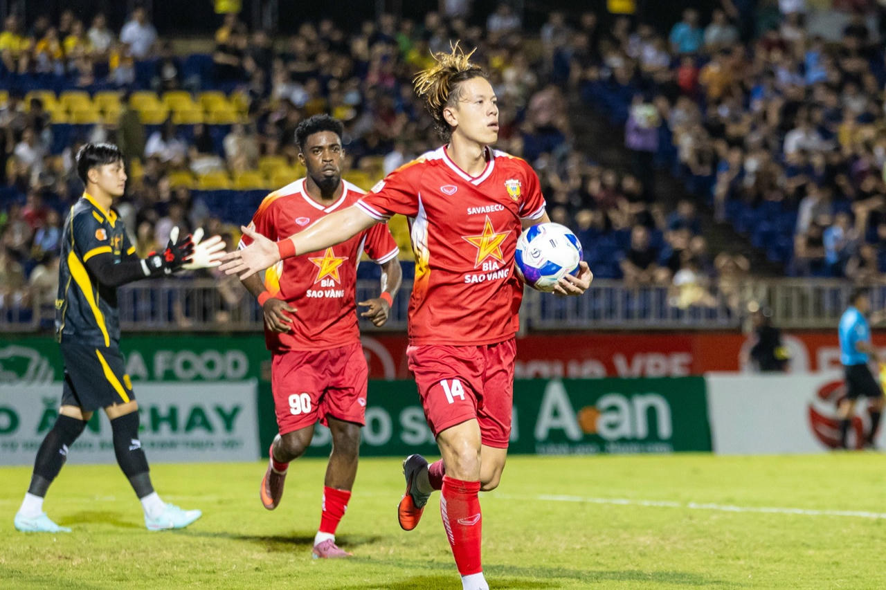 Nam Định tiếp Hà Nội FC tại vòng 11 V.League