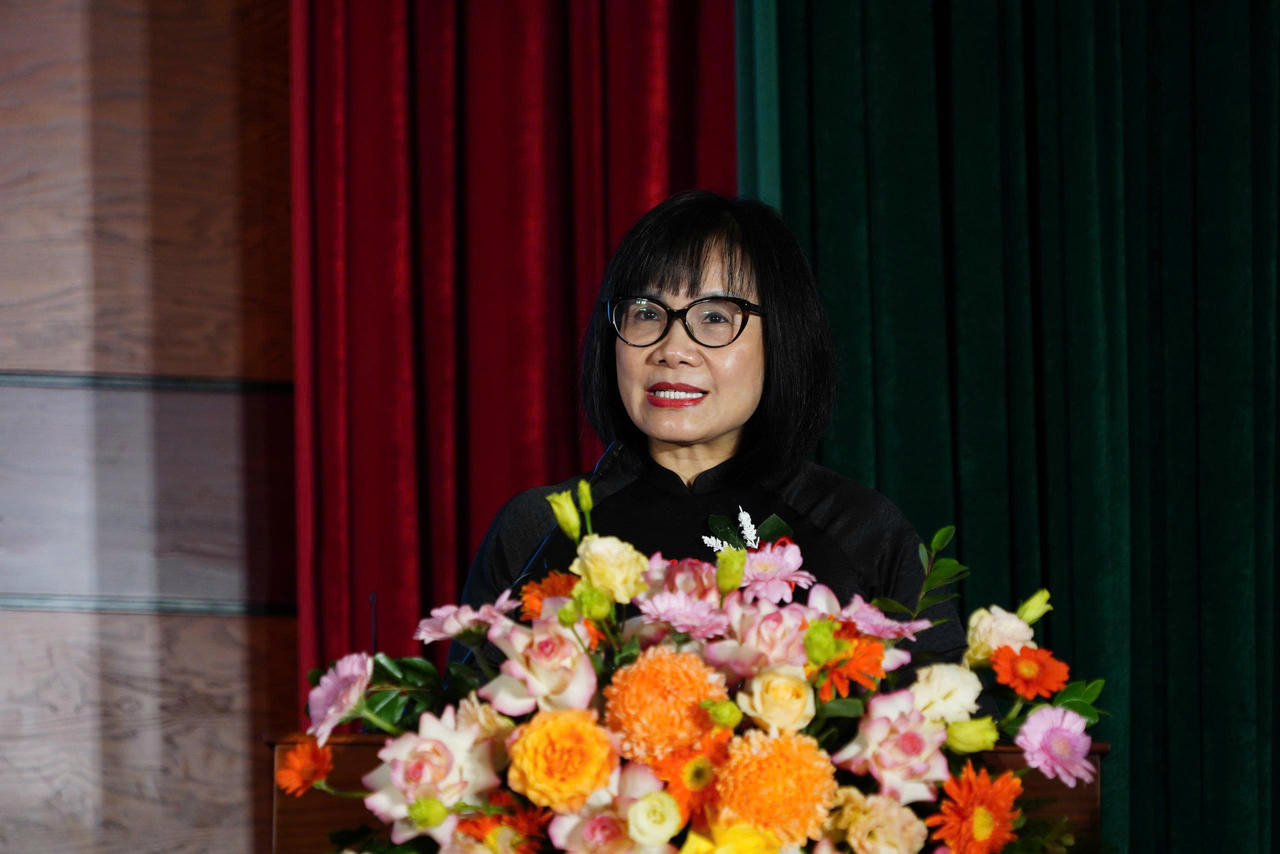 Thứ trưởng Đặng Hoàng Oanh phát biểu tại buổi lễ.