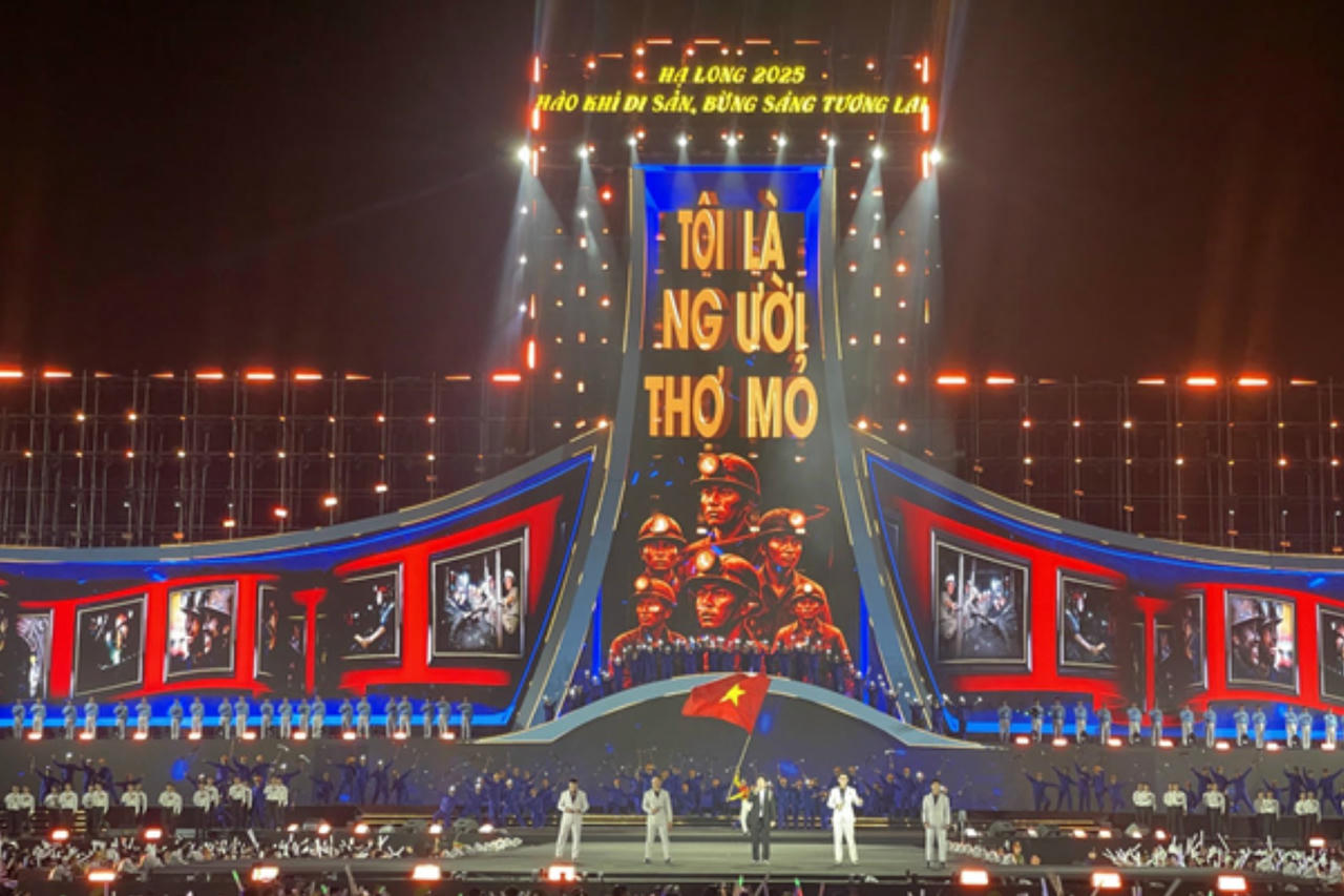 Quảng Ninh tự tin, vững vàng, tiến mạnh trong kỷ nguyên phát triển mới 
Bài 2: Quyết tâm chính trị cao, phấn đấu thực hiện thắng lợi các mục tiêu trong nhiệm kỳ 2025 - 2030