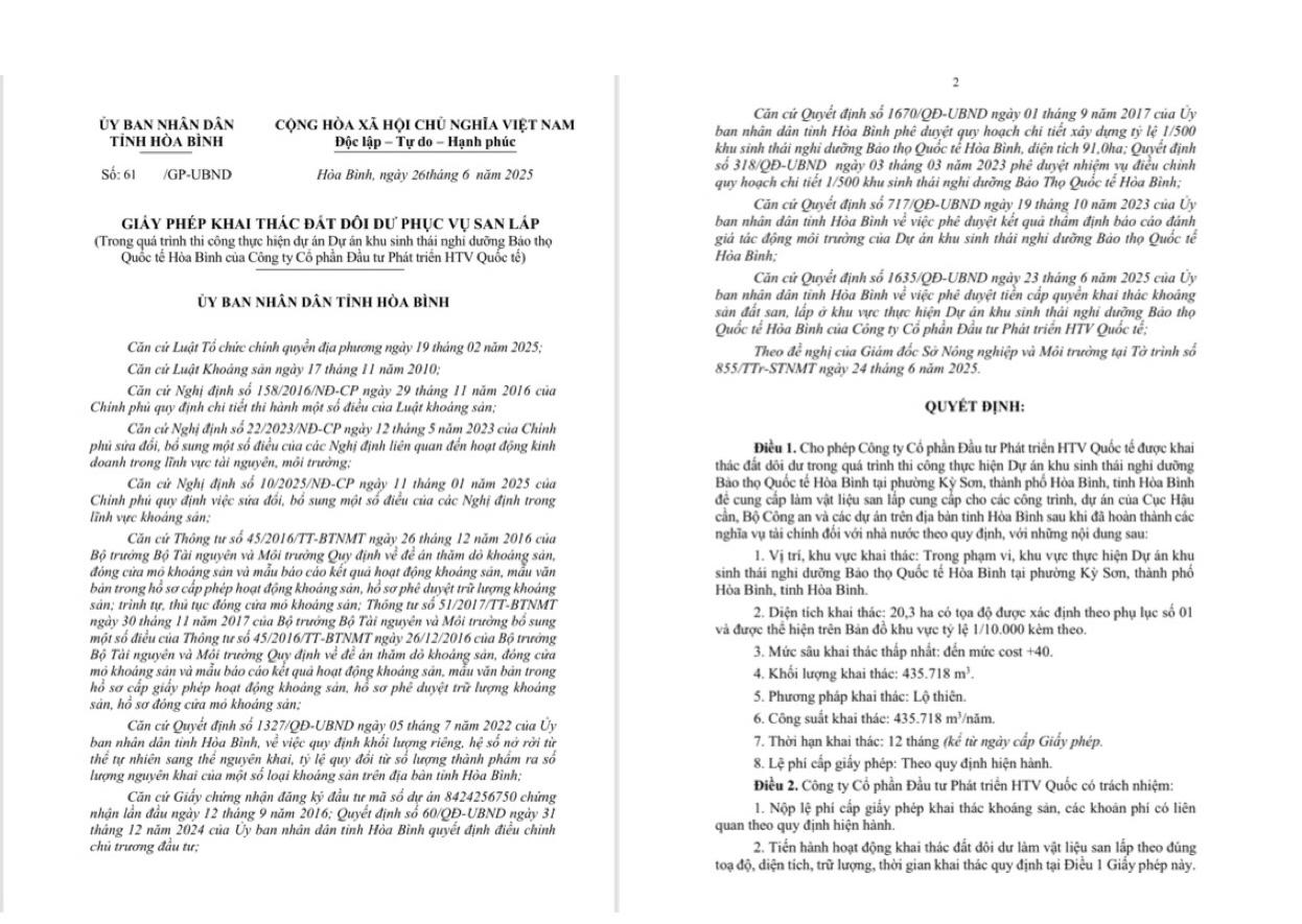 Giấy phép khai thác đất dôi dư phục vụ san lấp. (Ảnh: Hoàng Tùng)