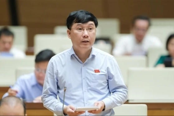 'Cần cấm tuyệt đối đầu tư, kinh doanh thuốc lá điện tử và thuốc lá nung nóng'