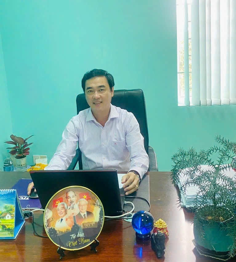 Ông Phan Ngọc Khương - Giám đốc BHXH cơ sở Thốt Nốt