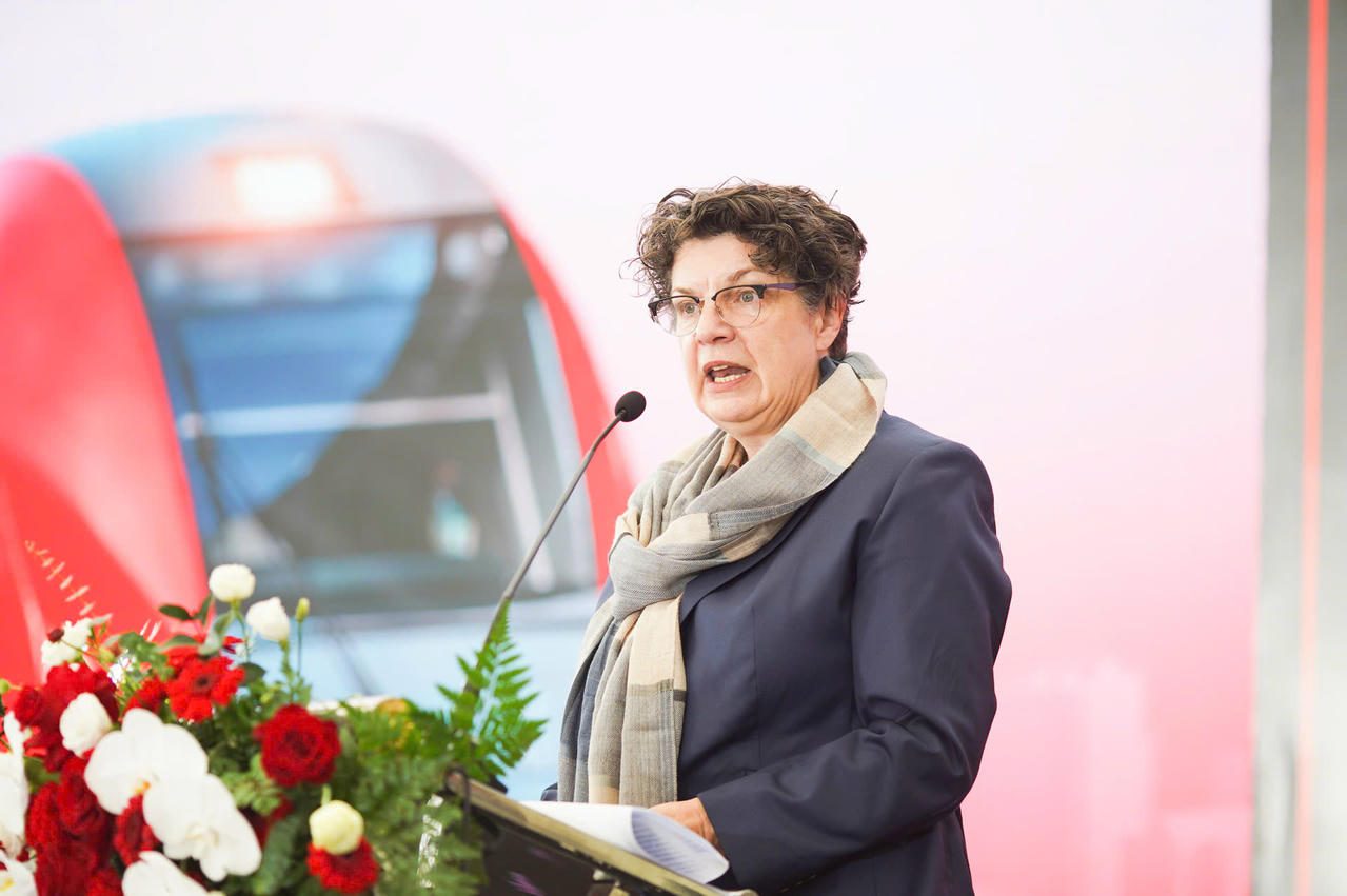 Bà Helga Margarete - Đại sứ CHLB Đức tại Việt Nam phát biểu tại sự kiện