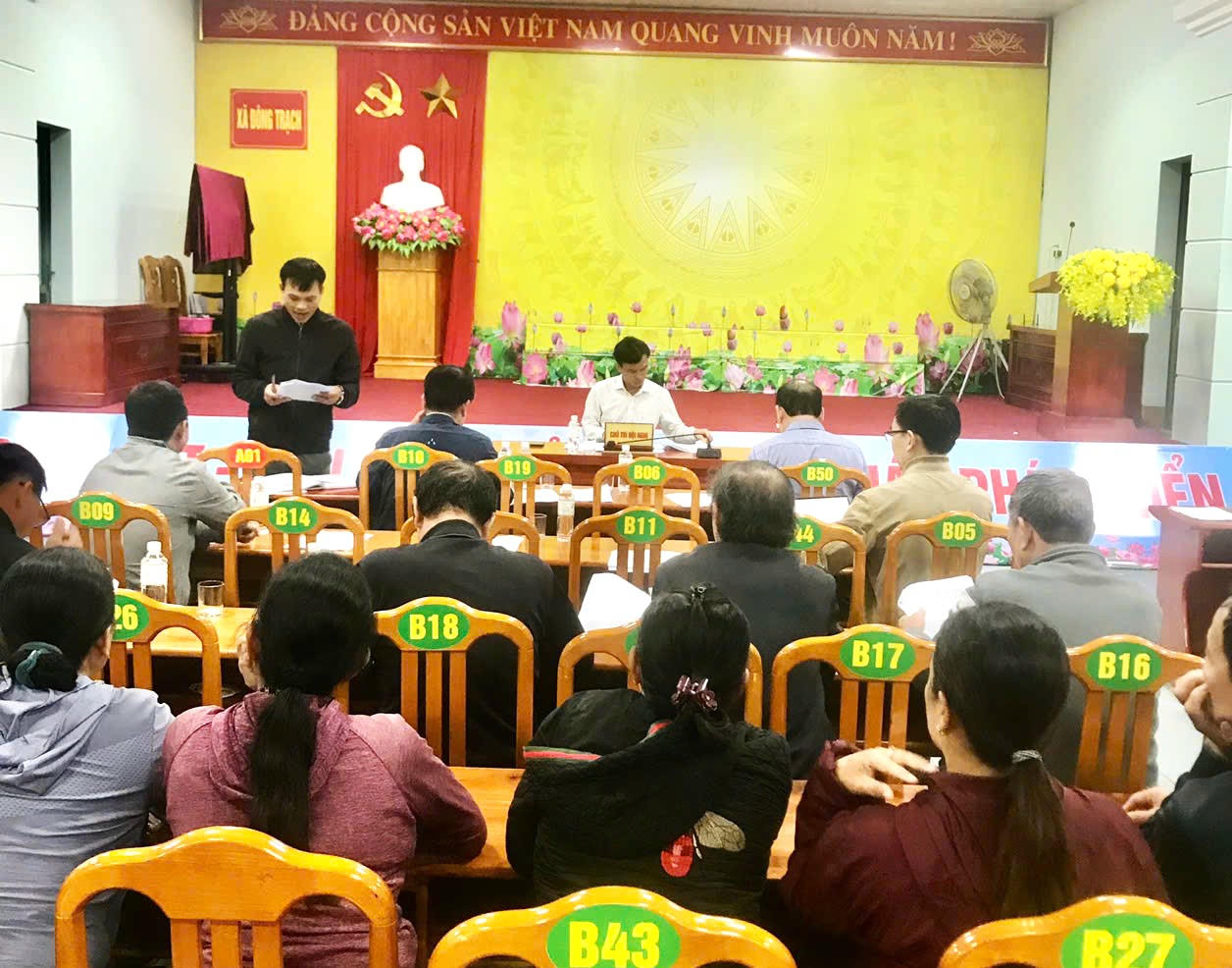 Sở NN&amp;MT tỉnh Quảng Trị tuyên truyền, phổ biến các quy định chống khai thác IUU cho ngư dân xã Đông Trạch.