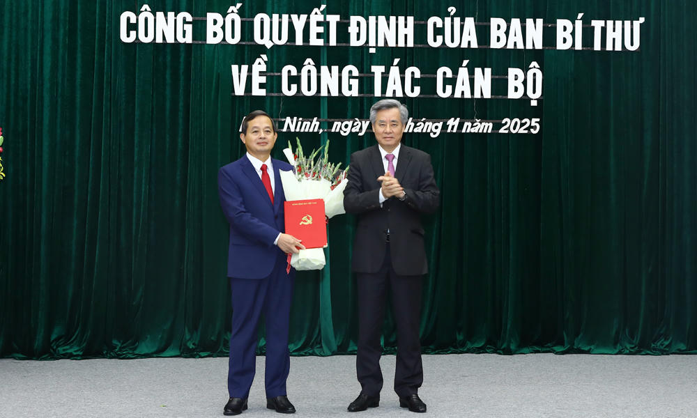Điều động, chỉ định Chủ tịch UBND tỉnh Thái Nguyên giữ chức Phó Bí thư Tỉnh ủy Bắc Ninh 