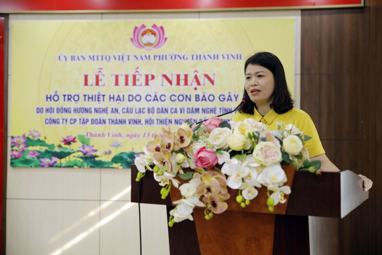 Bà Hoàng Thị Thanh Loan -&nbsp;Chủ tịch UBMTTQ phường Thành Vinh phát biểu