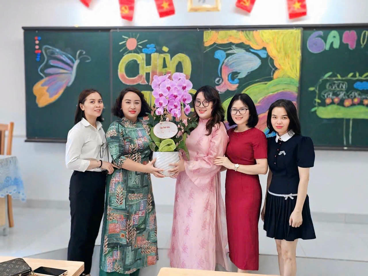 Thạc sĩ Chu Hà Phương nhận định, AI đang mang lại nhiều cơ hội nhưng cũng đưa đến không ít thách thức cho các thầy, cô giáo.