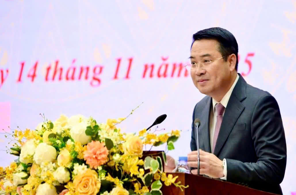 Ông Nguyễn Tuấn Anh giữ chức Chủ tịch UBND tỉnh Lào Cai