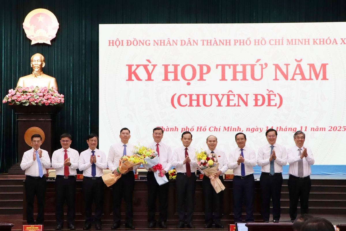 UBND TP Hồ Chí Minh có thêm 3 Phó Chủ tịch
