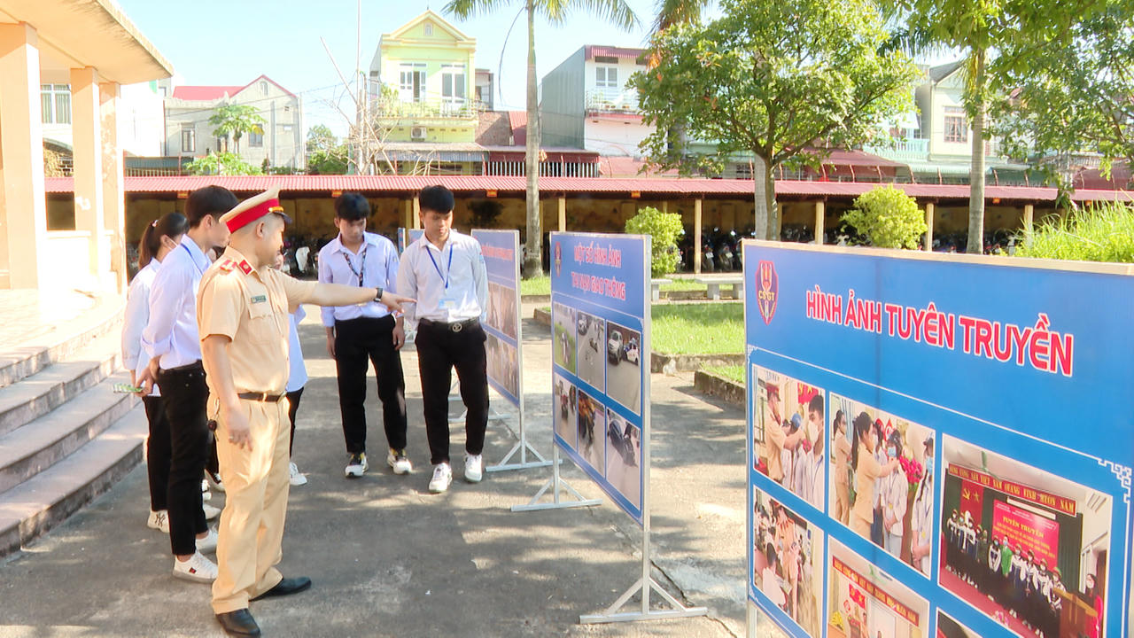 Ninh Bình quyết liệt xử lý vi phạm giao thông trong lứa tuổi học sinh