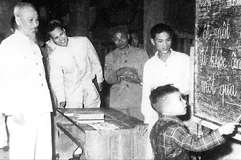 Nghề giáo và sứ mệnh 'trồng người' cao quý