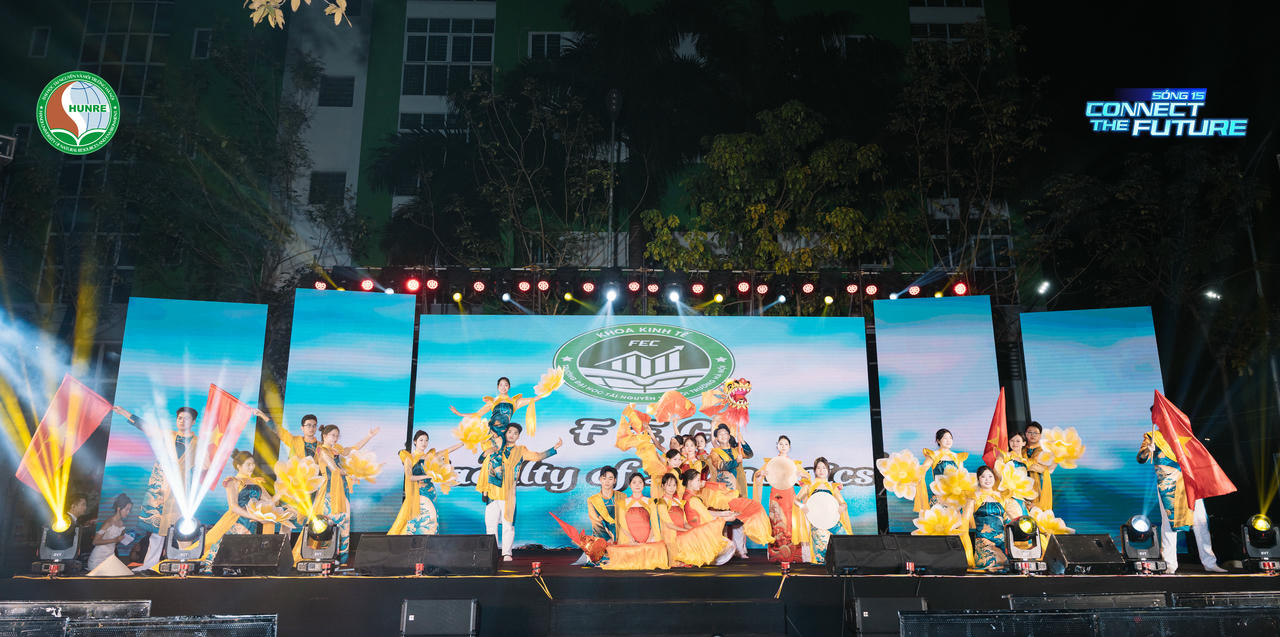 Đại học TN&MT Hà Nội khuấy động đêm 'Sóng 15”, mở ra hành trình kết nối tương lai