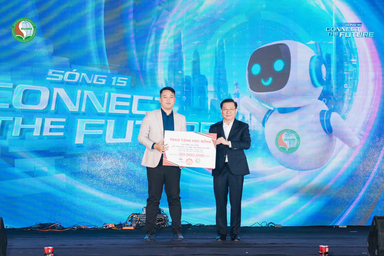Đại học TN&MT Hà Nội khuấy động đêm 'Sóng 15”, mở ra hành trình kết nối tương lai