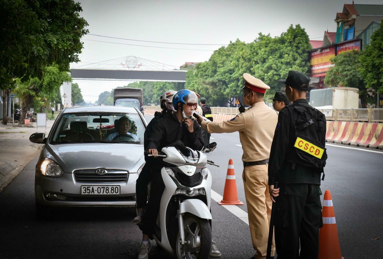 Ninh Bình: 'Không có vùng cấm, không có ngoại lệ' trong xử lý vi phạm TTATGT
