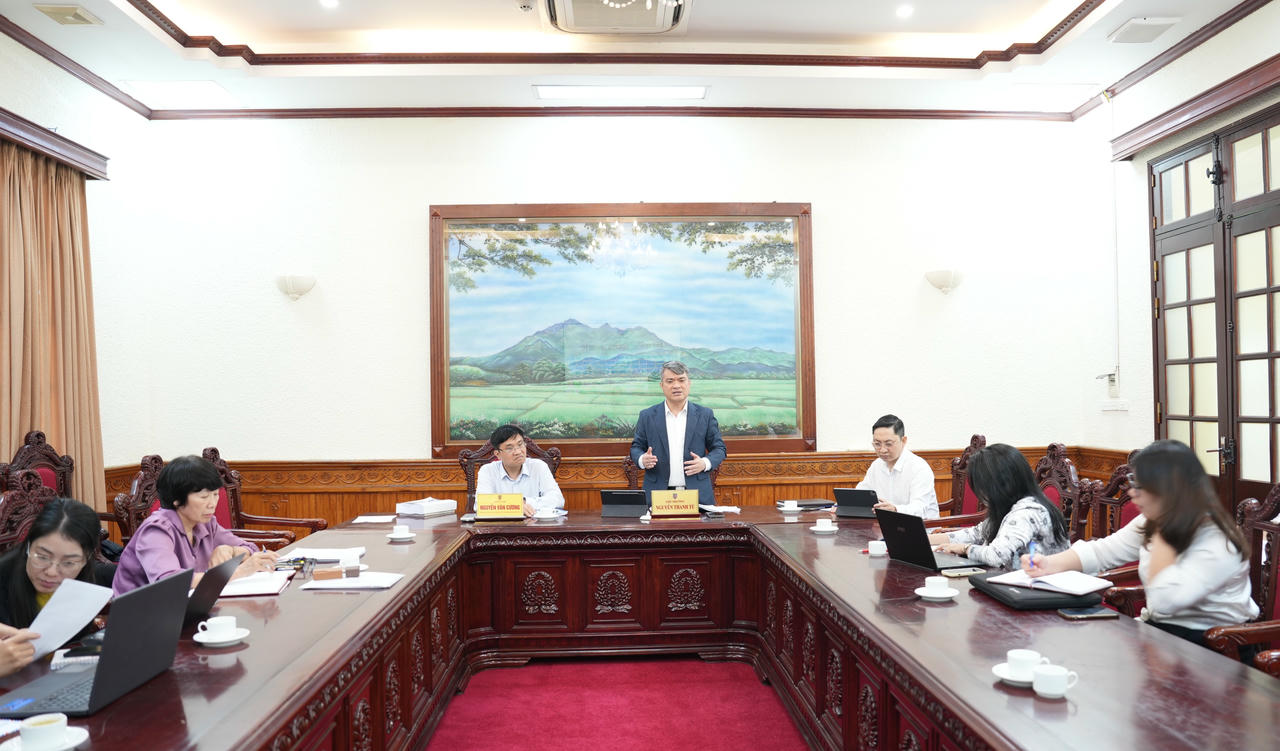 Hoàn thiện cấu trúc hệ thống pháp luật trong lĩnh vực phát triển nền kinh tế thị trường, định hướng xã hội chủ nghĩa