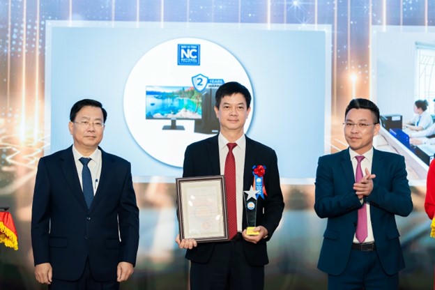 Máy tính Thánh Gióng 4 năm liên tiếp được vinh danh 'Sản phẩm Công nghiệp Chủ lực Thành phố Hà Nội'