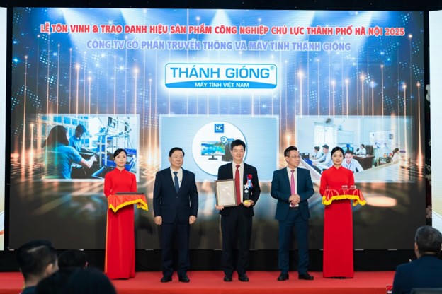 Máy tính Thánh Gióng 4 năm liên tiếp được vinh danh 'Sản phẩm Công nghiệp Chủ lực Thành phố Hà Nội'