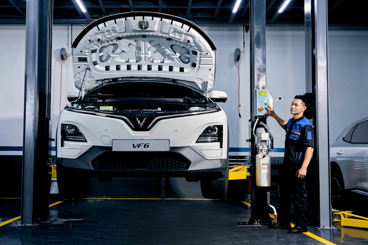 Chuyên gia: Doanh số gấp 3 lần ‘cựu vương’ Toyota, VinFast đang khẳng định đẳng cấp và chất lượng xe điện Việt