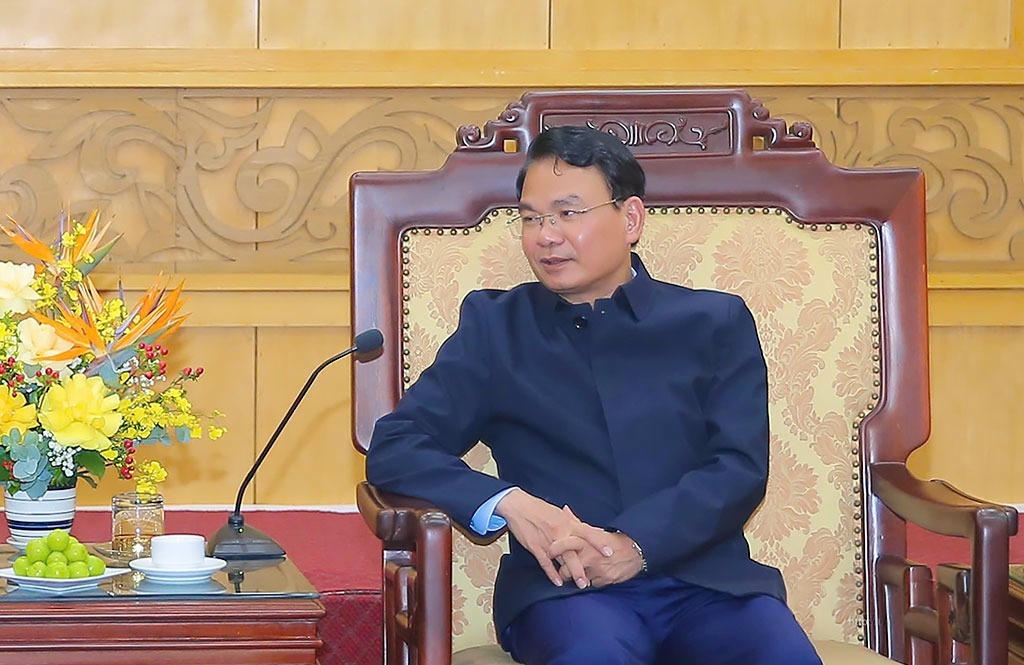 Bí thư Tỉnh ủy Ninh Bình Đặng Xuân Phong phát biểu tại buổi làm việc với&nbsp;Công ty TNHH Aeon Việt Nam. (Ảnh: Hồng Giang)