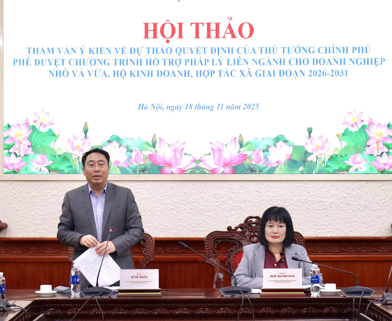 Cục trưởng Cục Phổ biến, giáo dục pháp luật và Trợ giúp pháp lý Lê Vệ Quốc phát biểu khai mạc