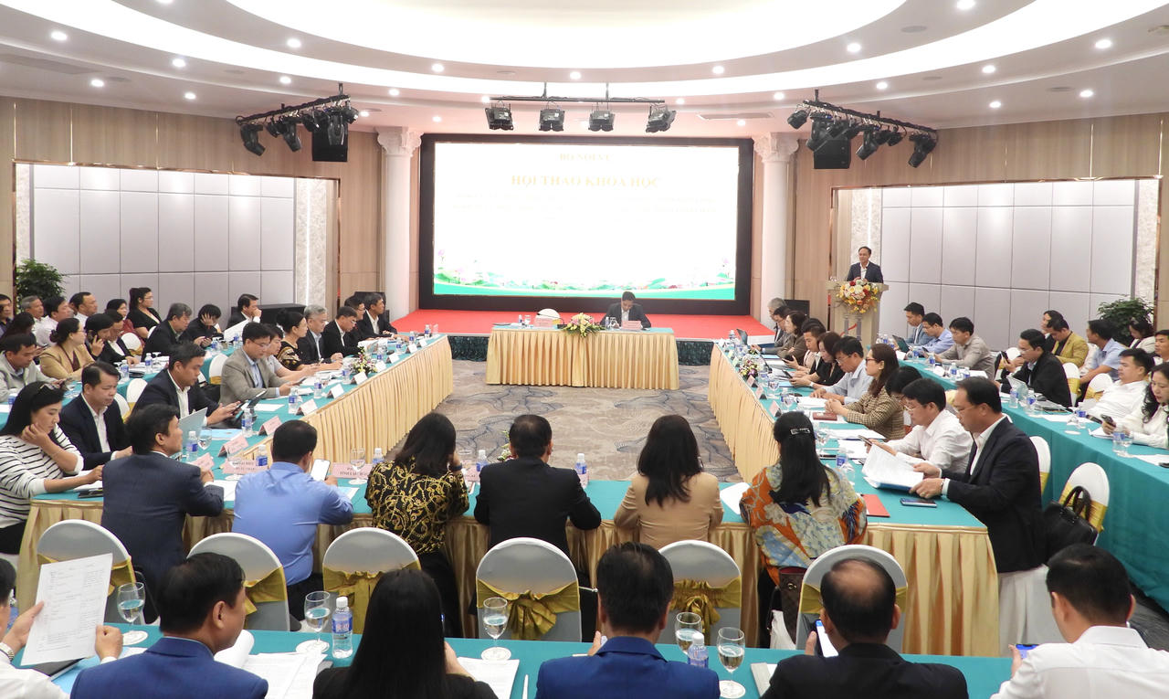 Hội thảo khoa học về đơn vị sự nghiệp công lập tại Quảng Ninh