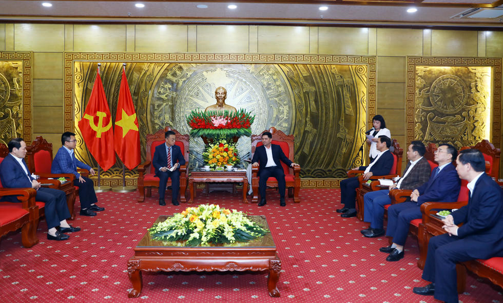 Quang cảnh buổi tiếp và làm việc.