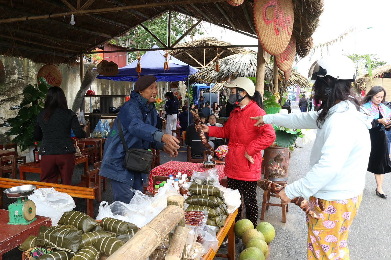 "Chợ Cốc Lếu xưa” hứa hẹn mang đến những trải nghiệm độc đáo, đồng thời đóng góp thiết thực vào việc bảo tồn văn hóa truyền thống, thu hút du khách.