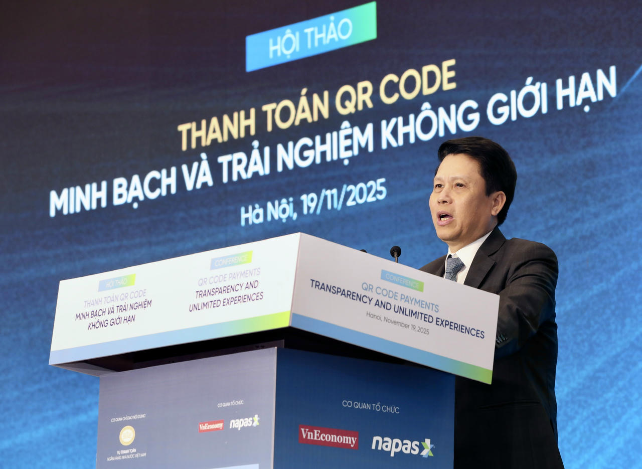 Phó Thống đốc Phạm Tiến Dũng phát biểu tại Hội thảo