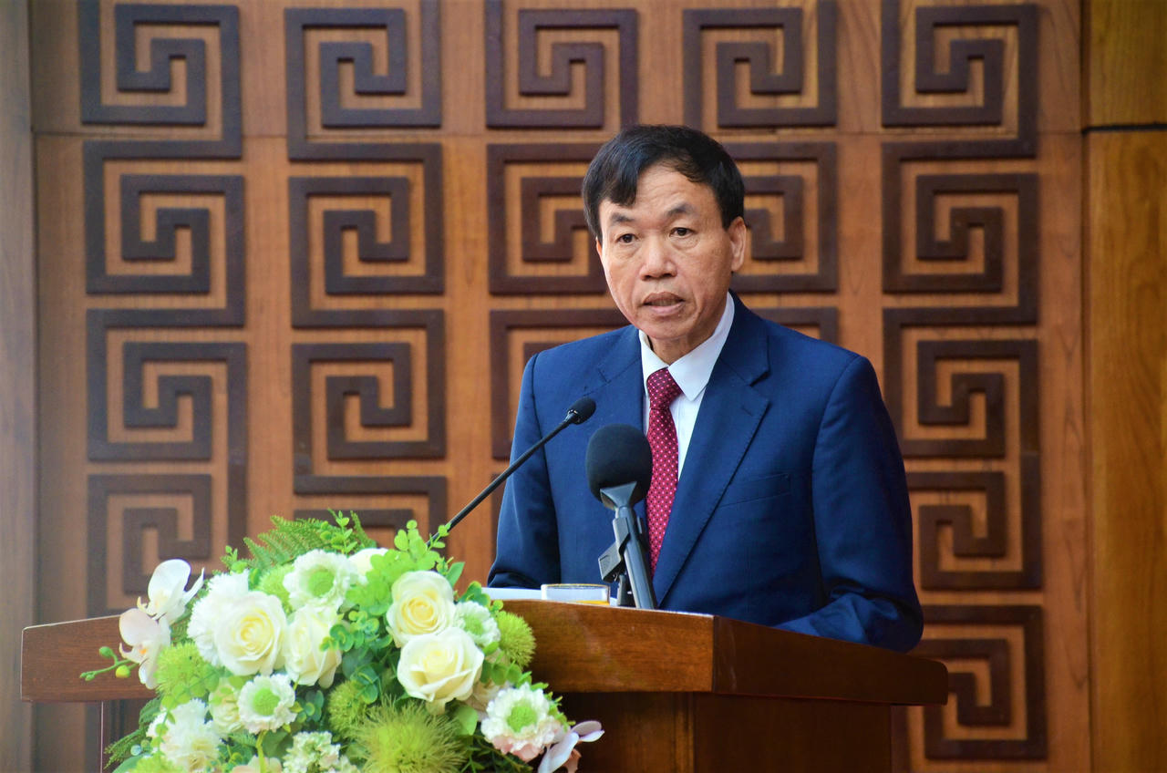 Ông Lê Văn Lương, Chủ tịch UBND tỉnh phát biểu nhận nhiệm vụ. (Ảnh: CTV).