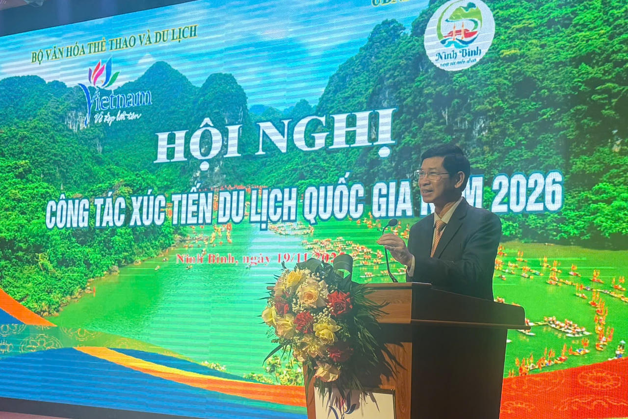 Thứ trưởng Bộ Văn hóa, Thể thao và Du lịch Hồ An Phong phát biểu kết luận hội nghị.