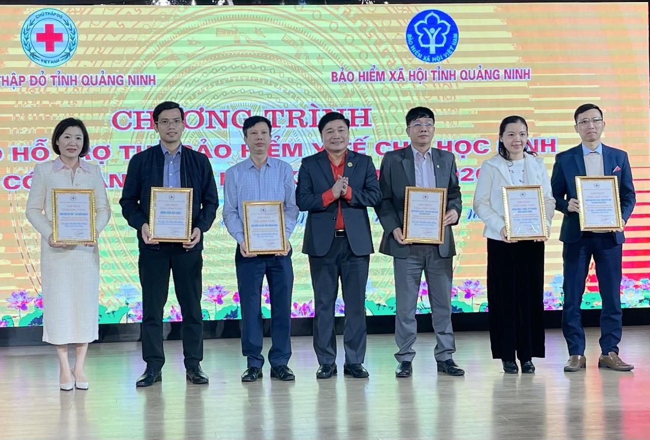 Hội Chữ thập đỏ tỉnh Quảng Ninh: Trao yêu thương - Mở lối tương lai