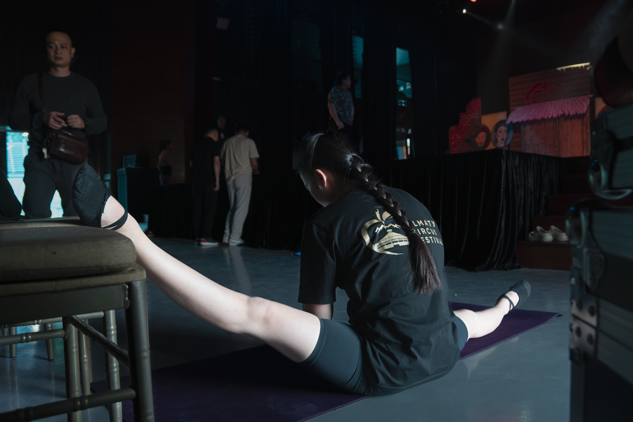 &nbsp;Nghề Xiếc không thể “làm giả ăn thật”, ngày nào cũng phải tập đều đặn.