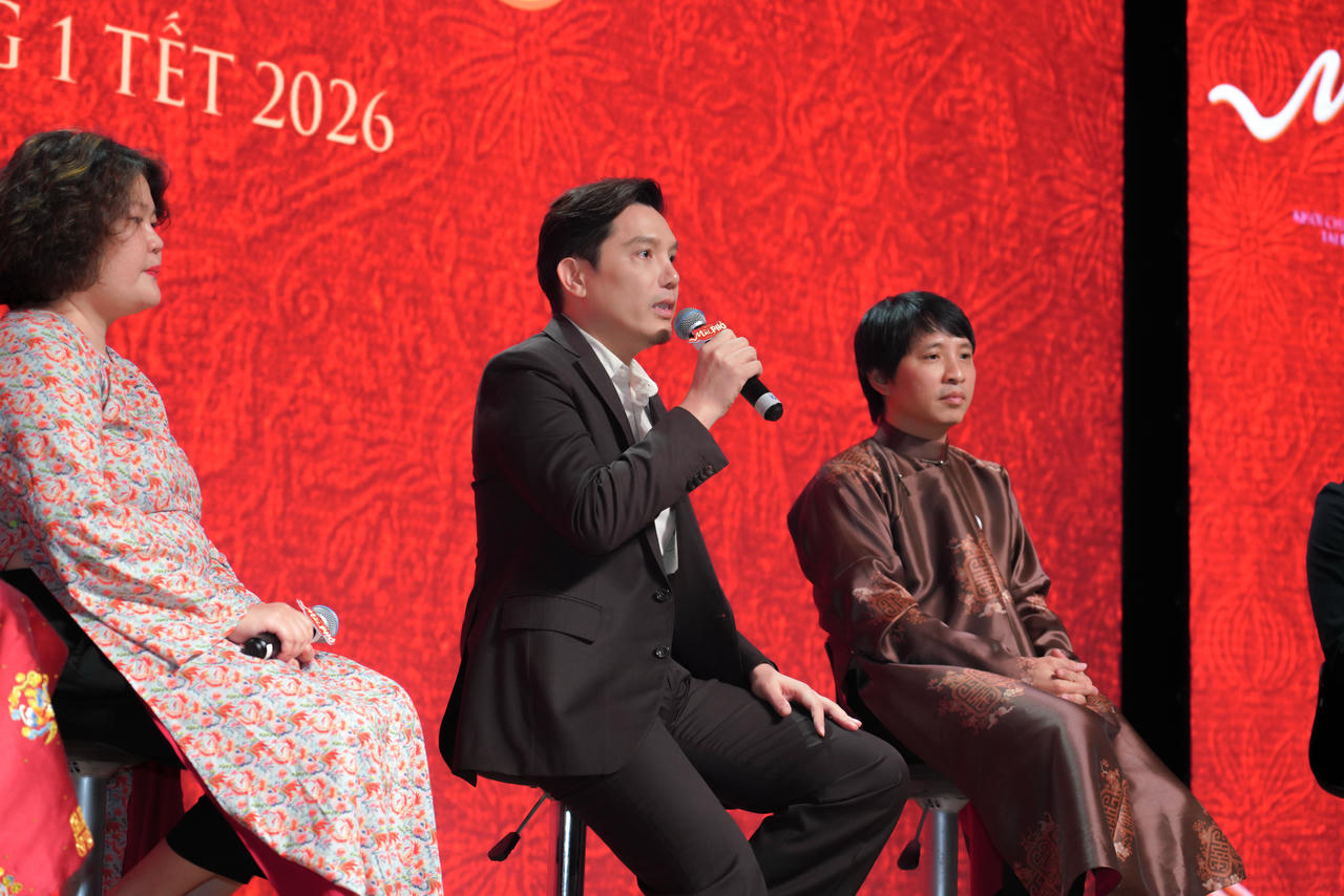 Minh Beta tâm huyết với dự án đầu tay do mình làm đạo diễn. Ảnh: ĐPCC