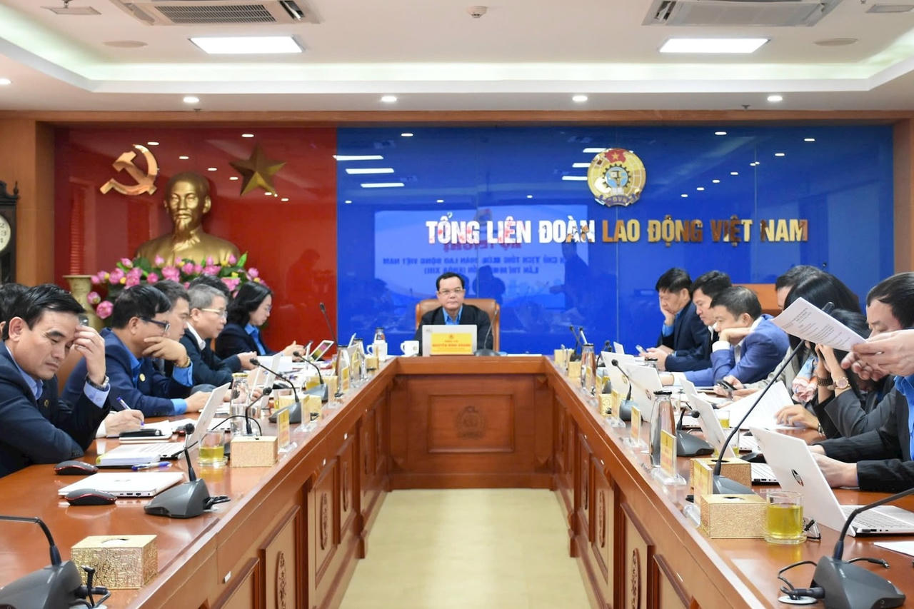 Tổng LĐLĐ Việt Nam thảo luận công tác chuẩn bị Đại hội XIV Công đoàn, dự kiến diễn ra tháng 6/2026