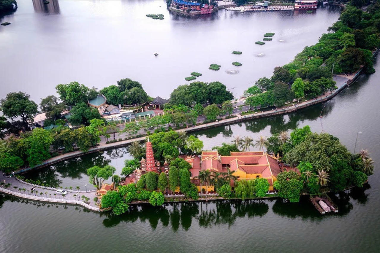 Có một Tây Hồ làm nao lòng tao nhân mặc khách