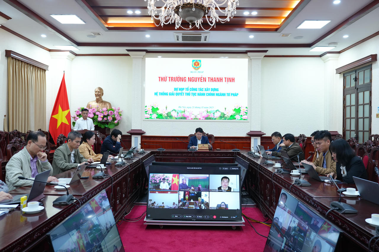 Quang cảnh cuộc họp. (Ảnh: PV)