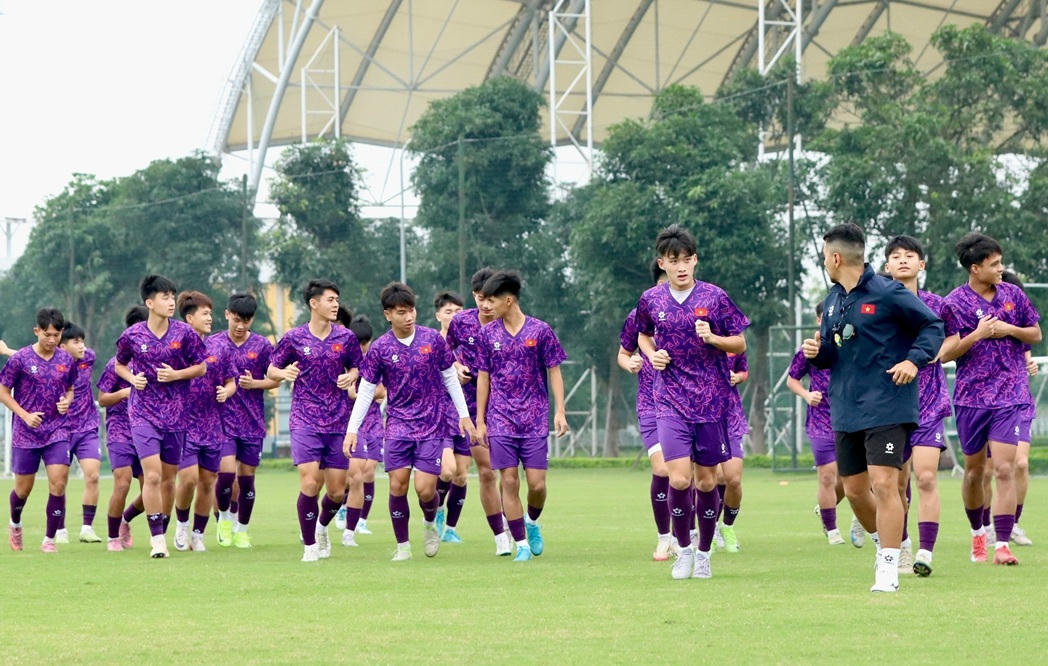 U17 Việt Nam gặp U17 Singapore vào chiều 22/11