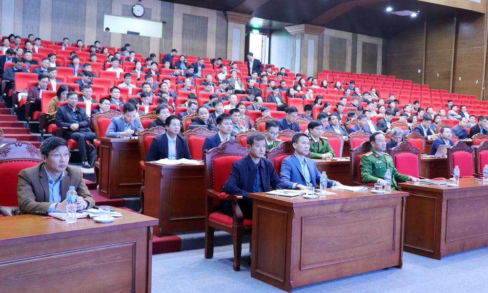 Các đại biểu tham dự hội nghị.