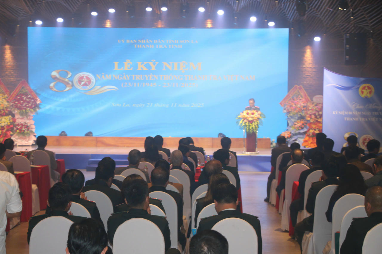 Toàn cảnh buổi lễ.