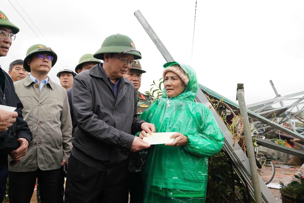 Tập trung nguồn lực hỗ trợ người dân khắc phục thiệt hại mưa lũ 