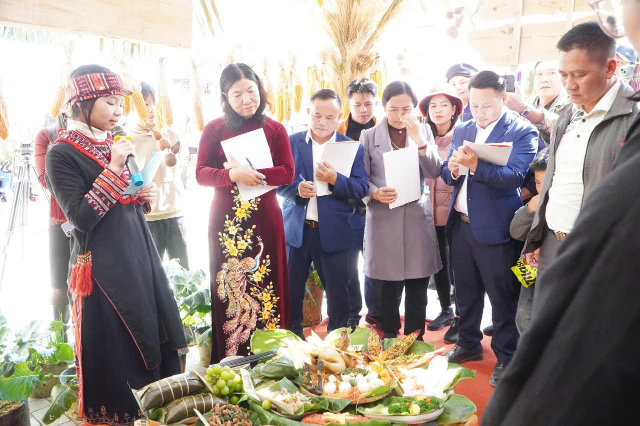 “Mâm cơm các dân tộc xã Bắc Hà” - rực rỡ sắc màu ẩm thực cao nguyên trắng