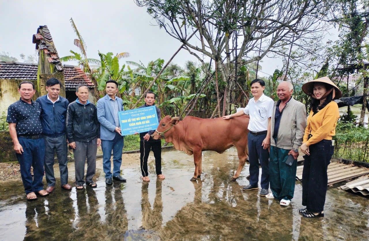 Hỗ trợ mô hình sinh kế cho hộ hội viên nông dân nghèo, cận nghèo trong chương trình mục tiêu quốc gia giảm nghèo bên vững tại xã Lộc Hà.