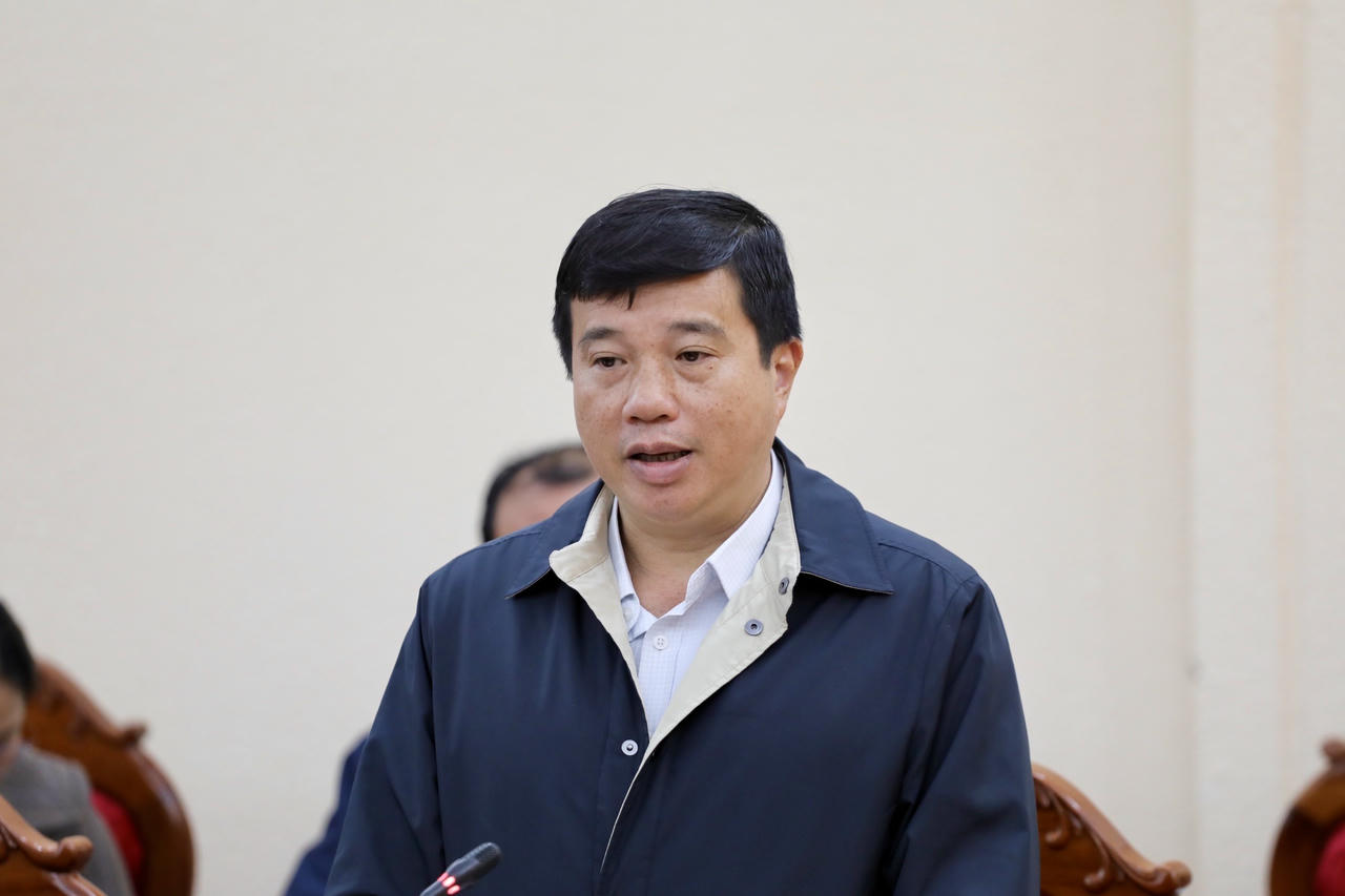 Ông Y Thanh Hà Niê Kđăm – Uỷ viên Trung ương Đảng, Bí thư Tỉnh ủy Lâm Đồng tiếp thu các ý kiến chỉ đạo của Chủ tịch UBTƯMTTQ Việt Nam.