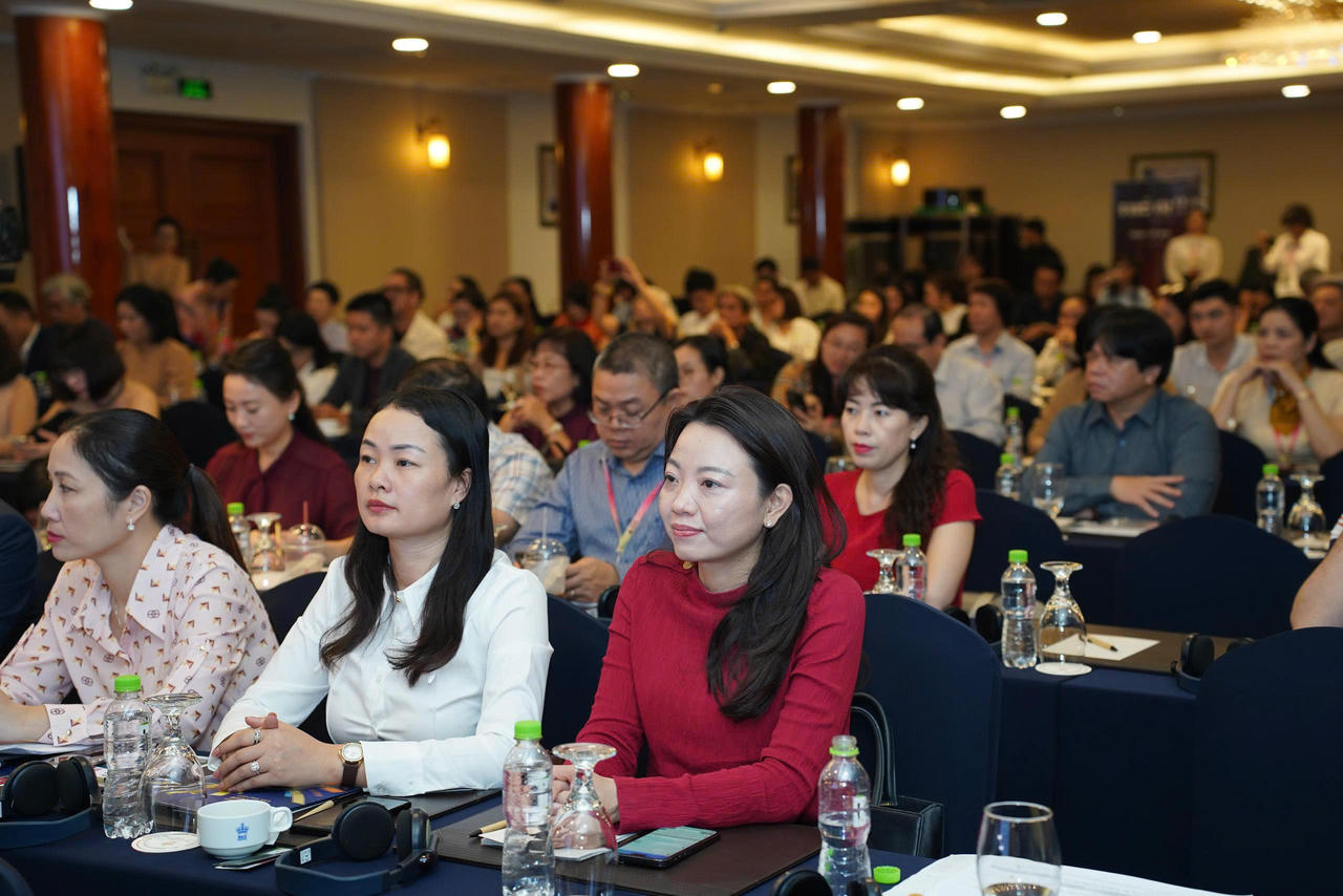 Các khách mời dự Hội thảo. Ảnh: BTC